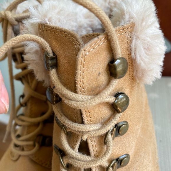 Cliffs by White Mountain tan suede boot with fur , 3in heel - Picture 11 of 16